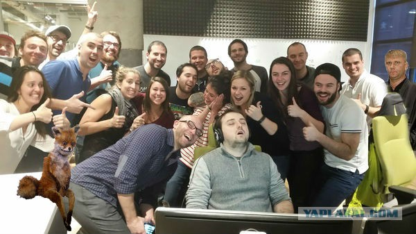 Когда коллега заснул на работе