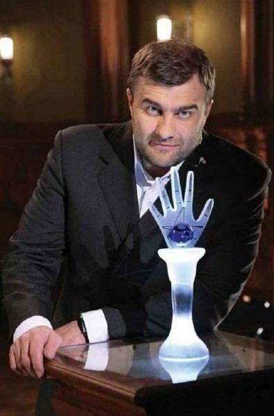 Пореченков "Я бы сам пошел добровольцем...но снят с воинского учёта."