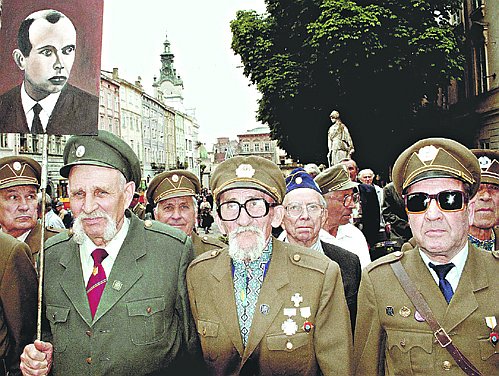 Тягнибок - нацистская мразь