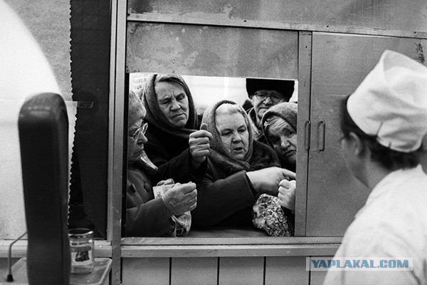 Витрины советских магазинов