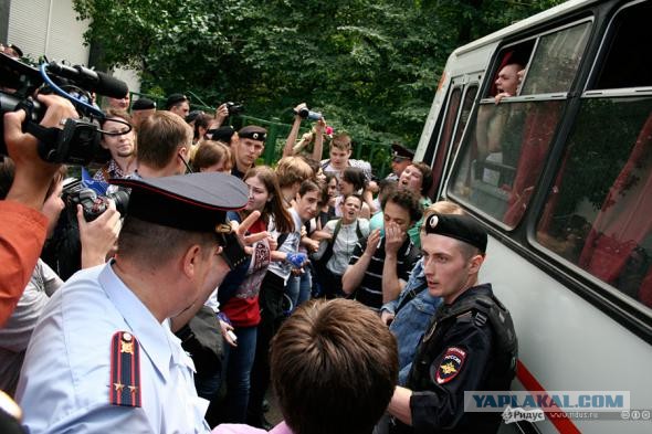 "Последний бой" ЛГБТ у Думы