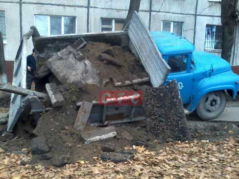 Фотоохота на исчезающий вид. ЗИЛ