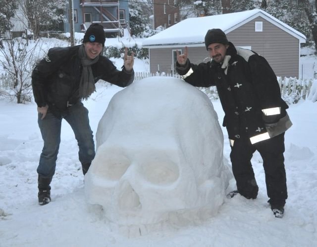 Бедный снежный "Йорик"