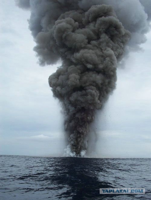 Рождение нового острова (5 фото)