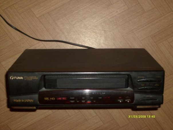 Предметы и вещи из 90-х