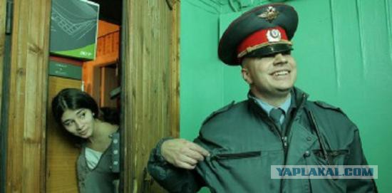 На западе Москвы совершено убийство. Проститутка нанесла более 20 ударов ножницами мужчине