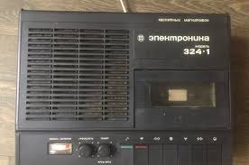 10 лучших кассетных магнитофонов из прошлого