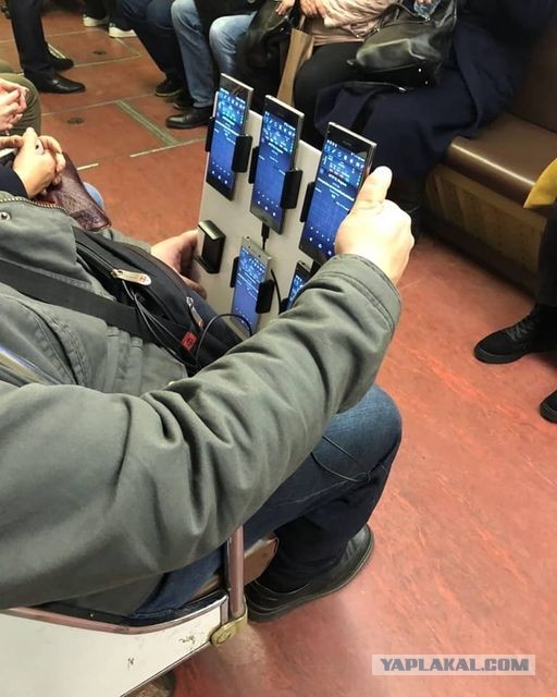 В Госдуме предложили ограничить число оформляемых SIM-карт на одно лицо до 3 штук — у всех операторов мобильной связи
