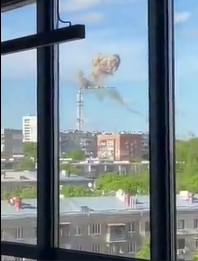 Видео обрушения телевышки в Харькове