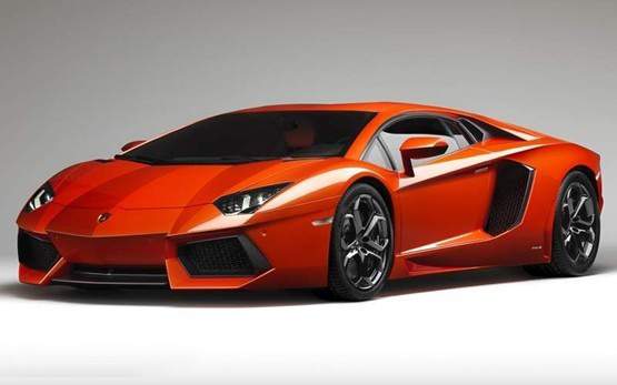 Рассекречен Lamborghini Aventador LP700-4!(7фот)
