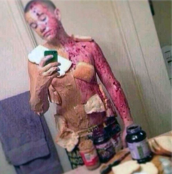 Кое-кто из социальных сетей