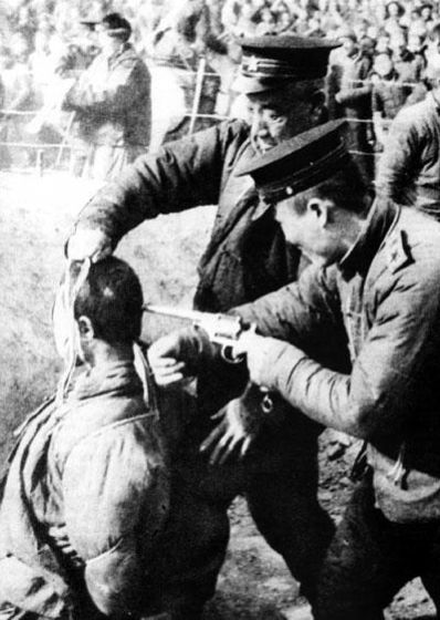 Маньяка, который три часа держал подростков в заброшенном здании и надругался над ними, угрожая ножом, задержали в Москве