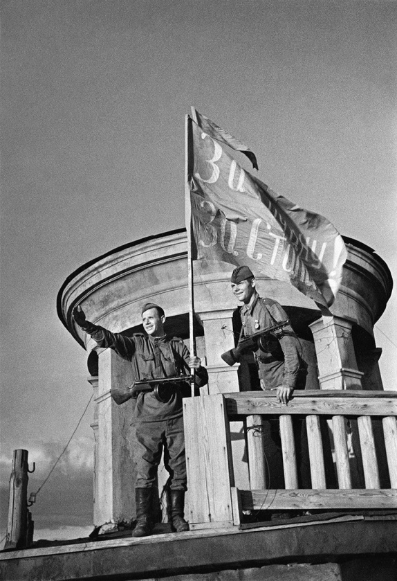 Подборка фотографий Великой Отечественной войны. Часть 2