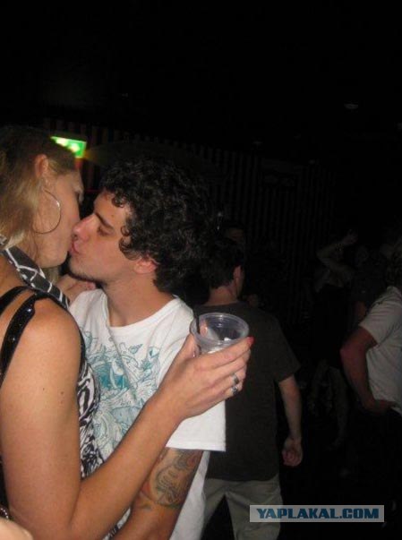 Крайне печальная история пьяного поцелуя