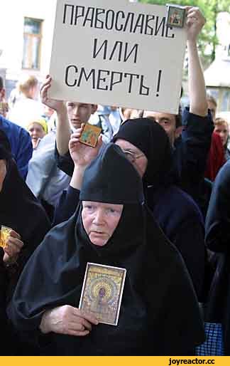 «Покажут фильм в кинотеатре, завтра он сгорит»: главное из интервью лидера «Христианского государства»