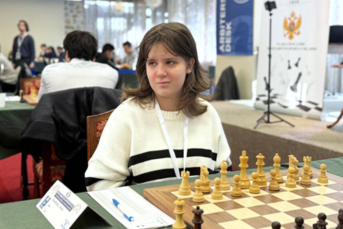 15-летняя россиянка стала чемпионкой мира по шахматам