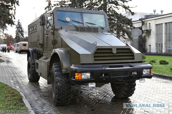 Автобус специальный бронированный «Горец»