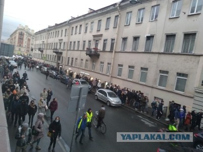 "Забери, нах@й, этого пи@ора"