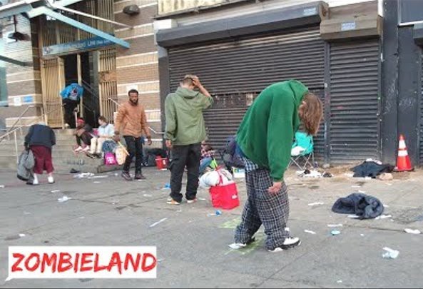 В Польше каждый год проводят живые ролевые игры, где участники притворяются американцами