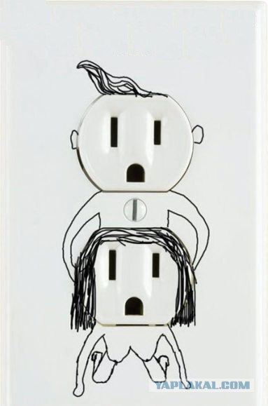 Удачная "групповуха" среди розеток.