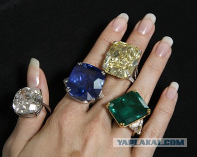 Как узнать русскую девушку на пляже?