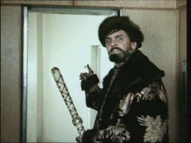 На каких авто разъезжают по «Божьим делам»