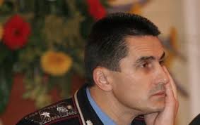 Украиной рулят девять уголовников