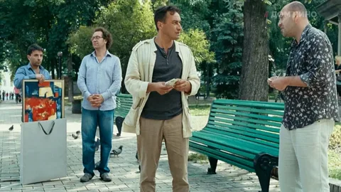 Подарок на днюху богатому человеку?