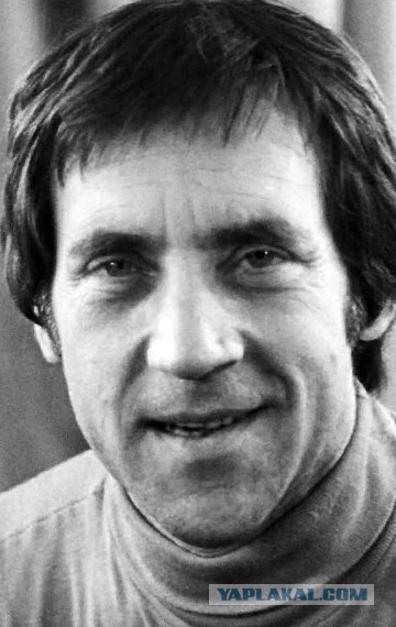 Фото актеров и музыкантов, из которых харизма плещет через край