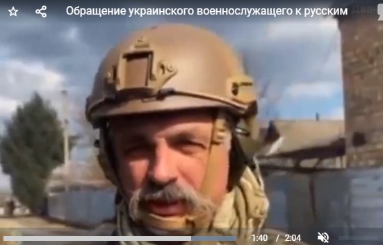 «Люди совсем озверели». Екатеринбуржцы заступились за спортсмена, надевшего футболку с гербом Украины