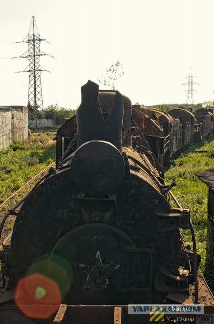 Заброшенные паровозы в Подмосковье