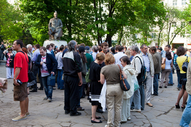 Как человек которому похуй, на митинг ходил