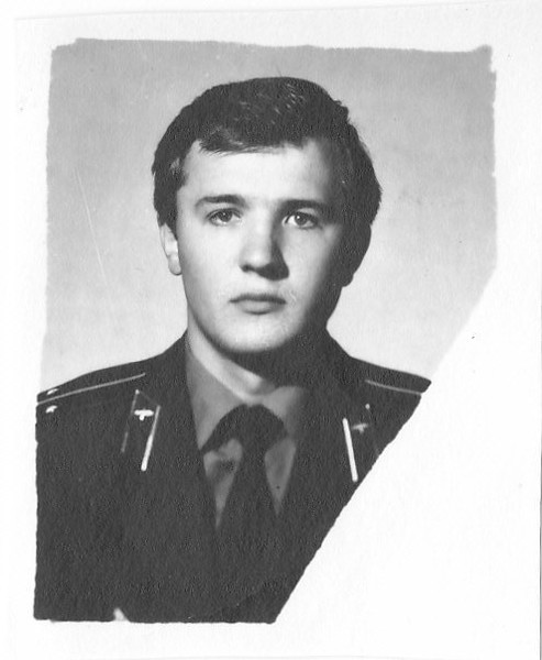 Актеры и армия