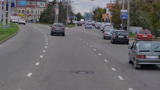 Кто должен уступить дорогу и почему?
