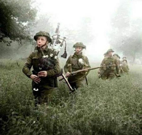 Вьетнамский спецназ видишь? Вот и я не вижу. А он есть!