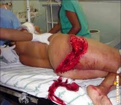 Так вот зачем они в туалеты толпами ходят...