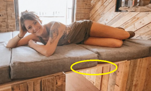 Британка погасила долг в £30 000, переделывая старые машины скорой помощи в мини-дома