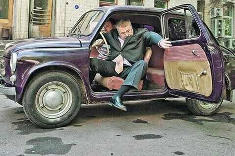 Снимки политиков, сделанные в нужный момент
