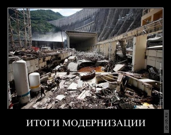В метро поезд сошел с рельсов (Славянский бульвар)