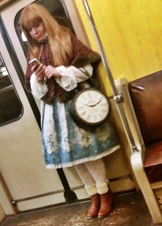 Модники из российского метрополитена