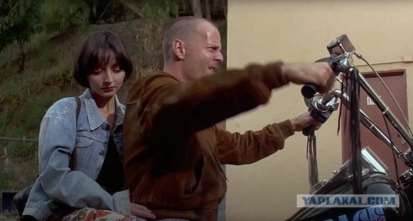 21 мая 1994 года в Каннах впервые показали "Криминальное чтиво"