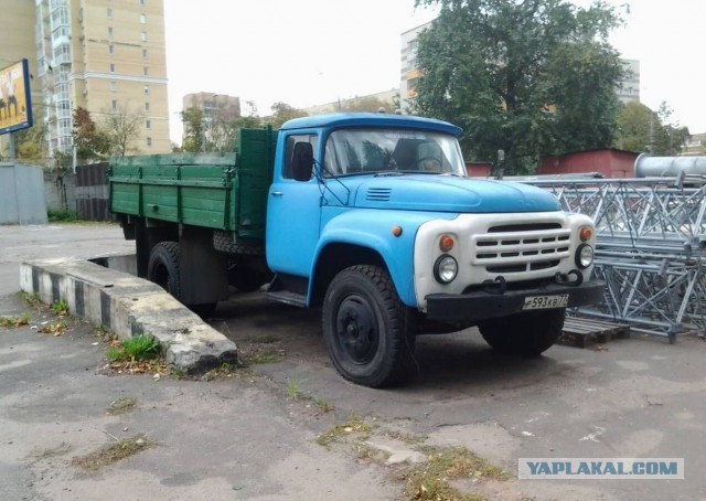 Вторая жизнь игрушке ЗИЛ-ММЗ-555. Выпущена на АЗЛК в 1982 г.