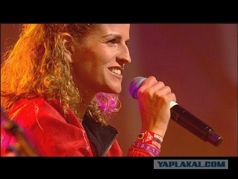 Очень эмоциональный рейвер :)