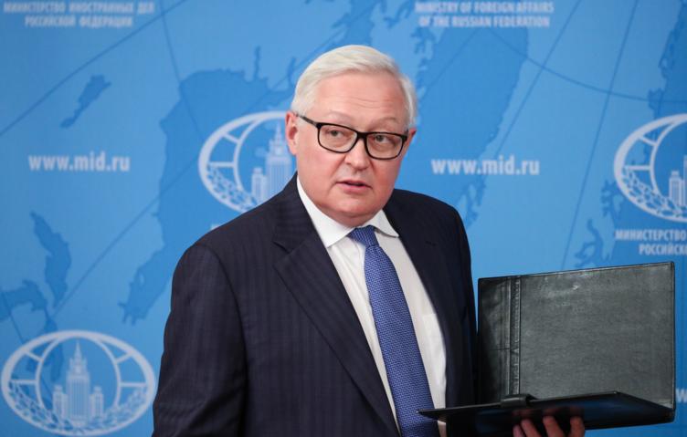 МИД РФ предостерёг США от военной поддержки Израиля.
