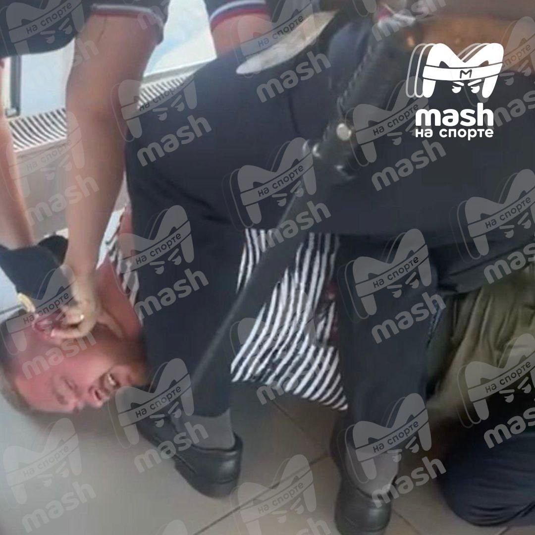 Боец ММА Максим Камальдинов устроил бой у гейта в Пулково и избил представителя авиакомпании