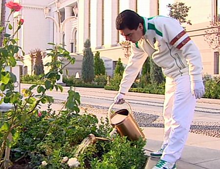 Культ личности в Туркменистане