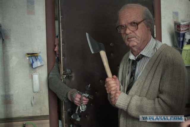 Престарелая соседка стонет во время секса