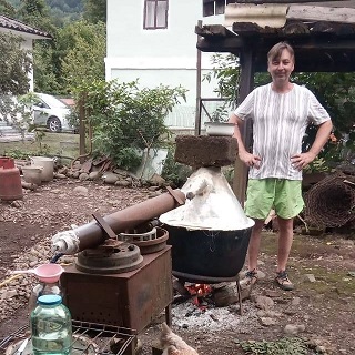 Самогонщик 80-го уровня