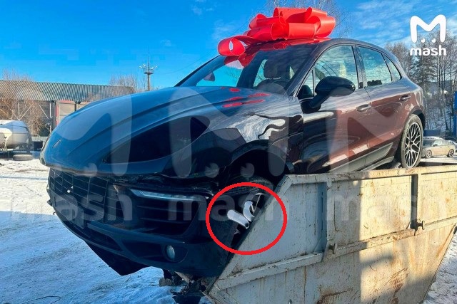 Подарочный Porsche Macan выбросили на помойку в Мытищах