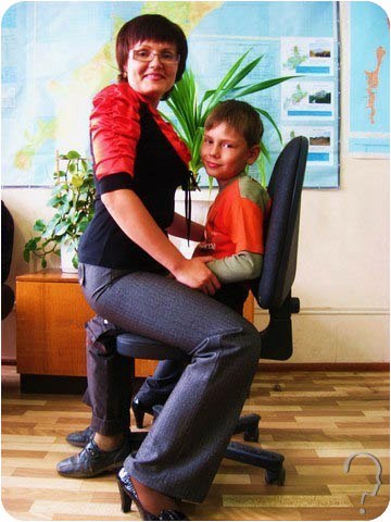 Мой первый сексуальный опыт, или как мы с учительницей не только английским занимались